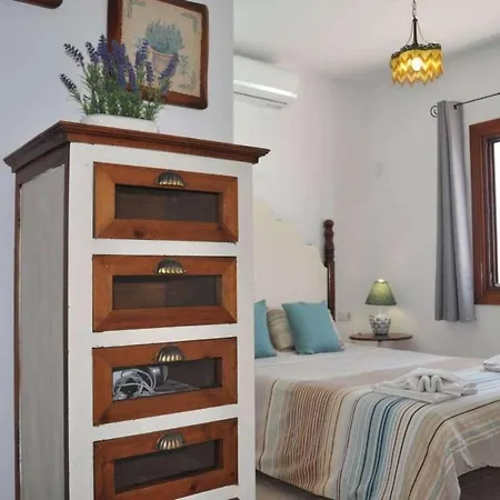 Willa 3 Bedroom - Playa Blanca *